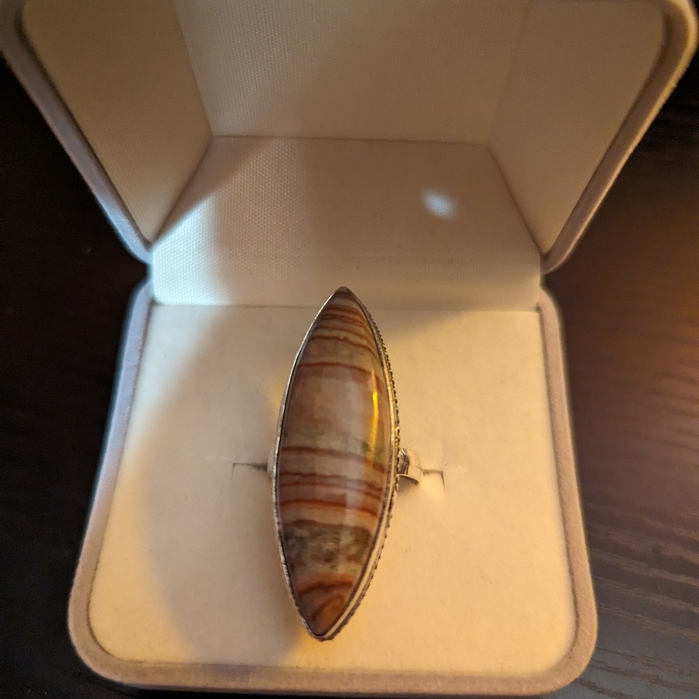 Wave Dolomite Ring